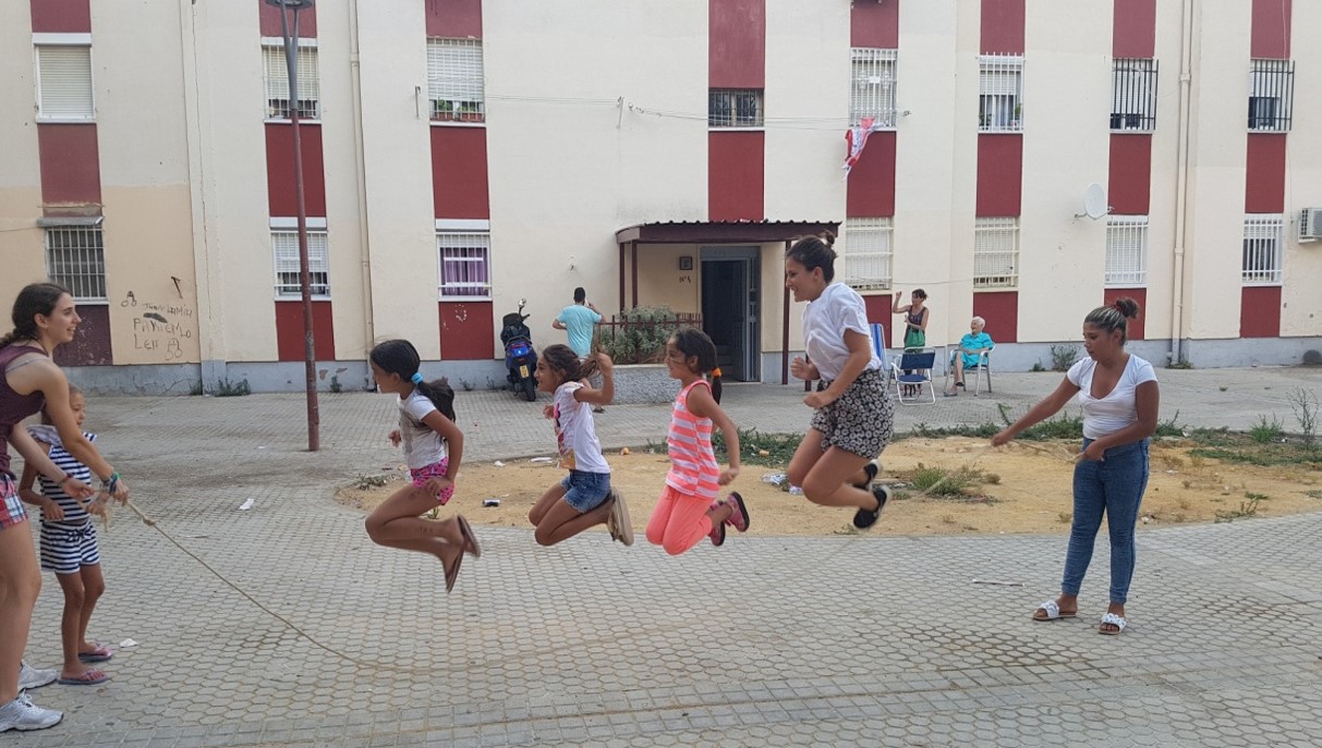 Acción social-Jugamos en la tarde colorá centro infantil La Providencia