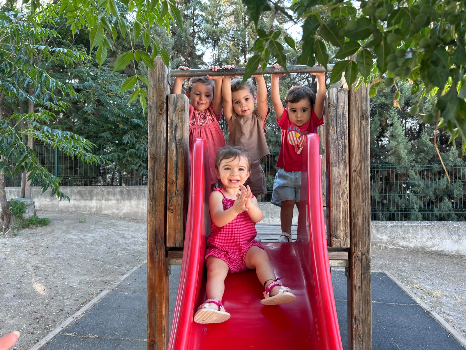 Juegos en Escuela infantil Pinos Puente